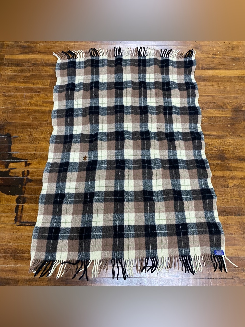 Vintage Pendleton Brown Plaid Fringe Wool Blanket *Cutter* 57” x 43”